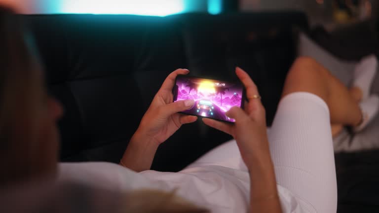 Compete in global events during esports online tournaments