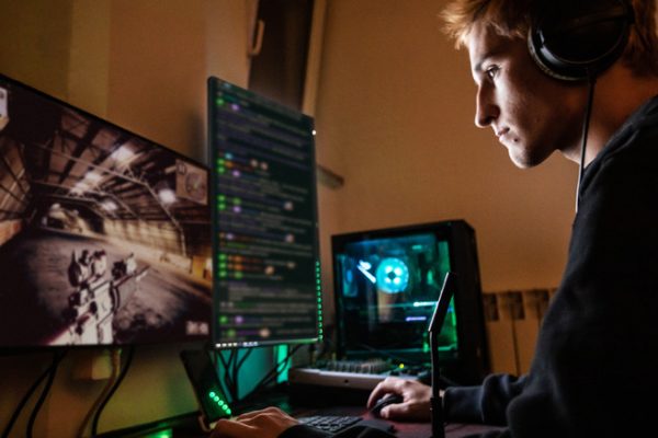 How Virtual Reality Is Transforming the Online Game Experience